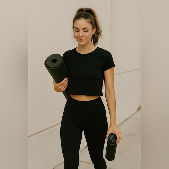 Abercrombie Soft Matte Seamless Baby Tee in Black - Picture 1 of 5